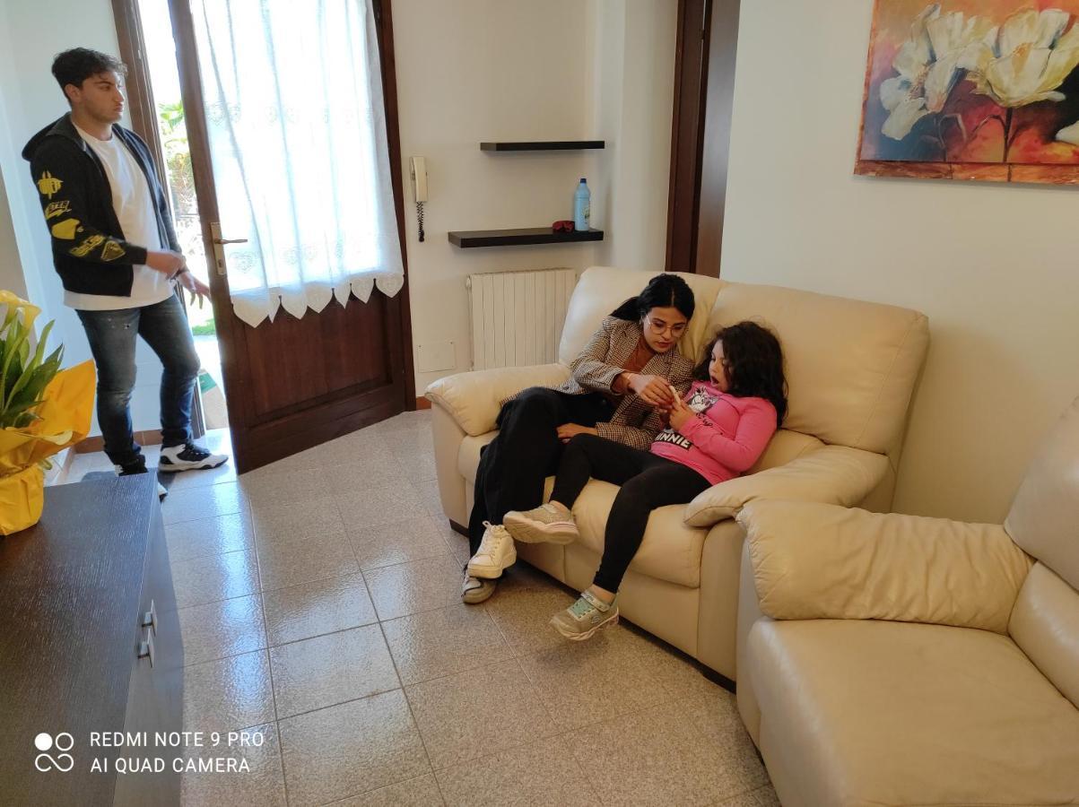 Angelika Apartaments Bardolino Exterior photo